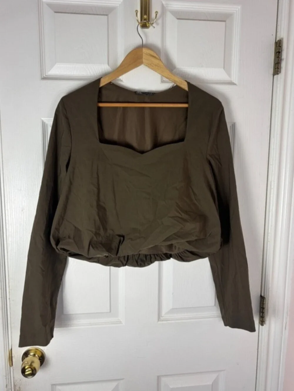 Zara Olive Brown Square Neck Bubble Hem Long Sleeve Crop Top Size M⁠